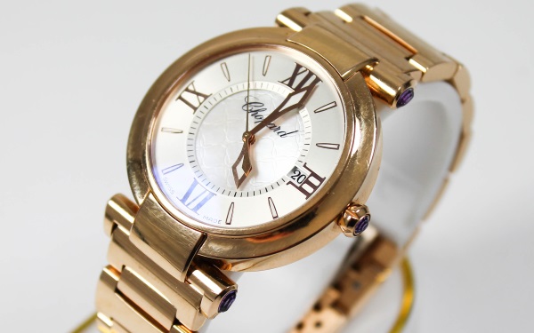Chopard Imperiale Damen Armbanduhr Gelbgold Zeiger in Gold weisses Zifferblatt Swiss made bei iPfand